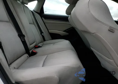 2021 Honda Accord Hybrid из США, поврежденный, VIN 1HGCV3F10MA022663